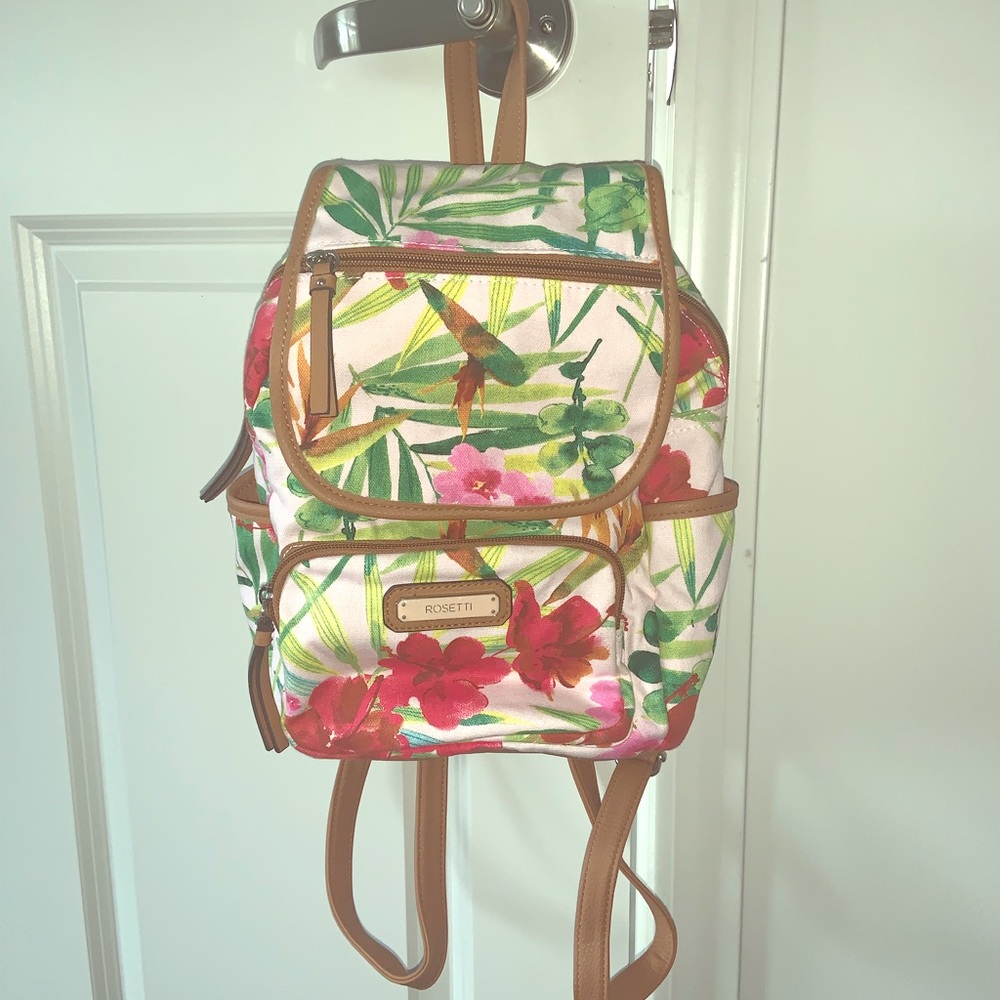 Floral Mini Backpack🌺